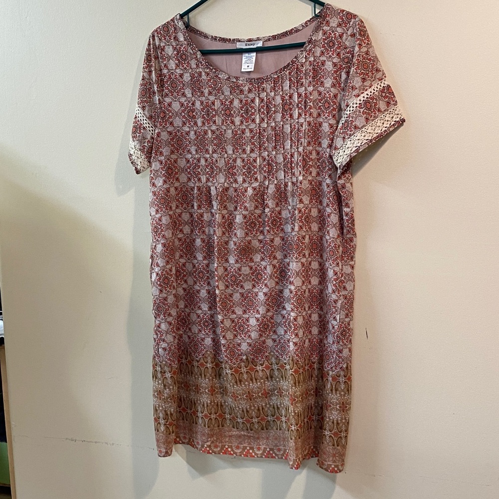Esley Pattern Short Sleeve Dress M